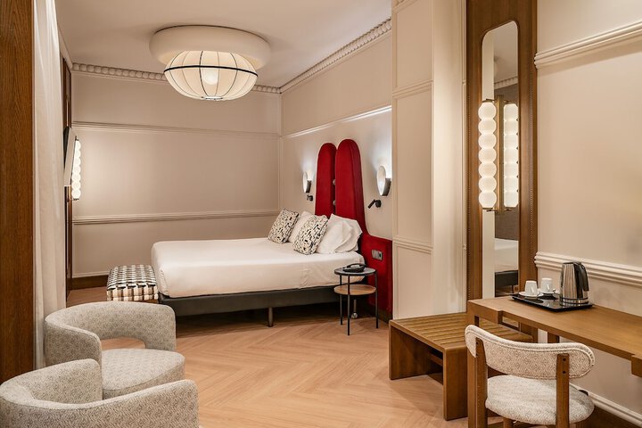 Room 21 of 71