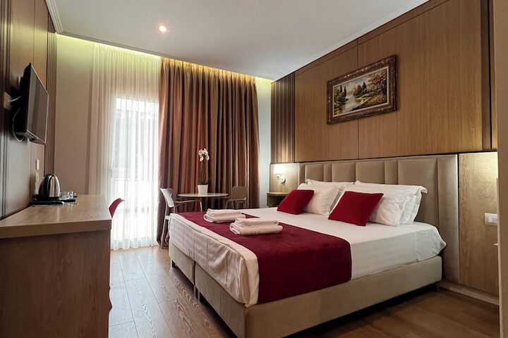 Room 36 of 61