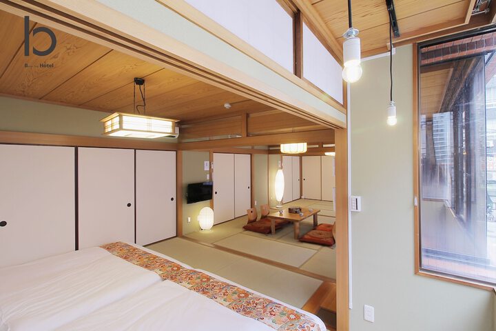 Room 51 of 219
