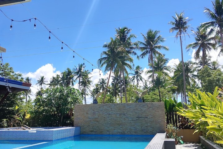 Pool 9 of 22
