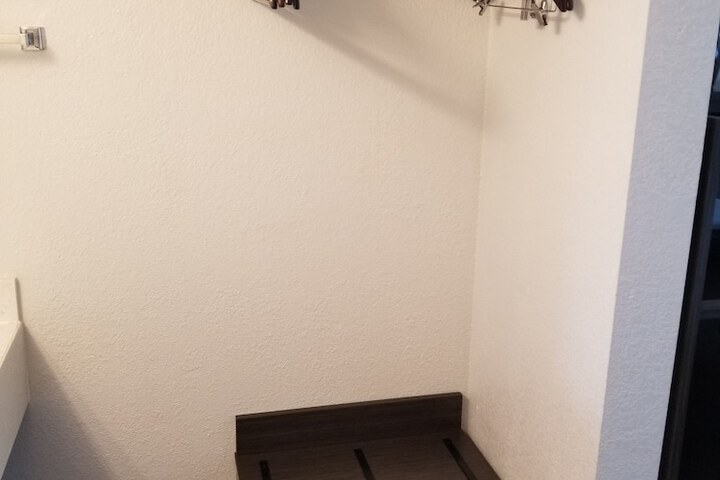 1 King Bed Mobility Accessible Roll in Shower (4 of 16)