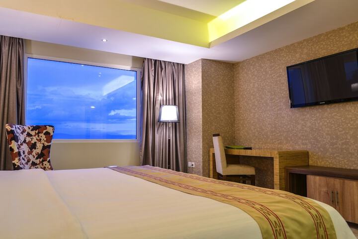 Room 20 of 43