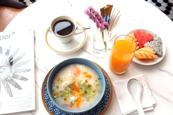 Breakfast/Coffee Service 74 of 110