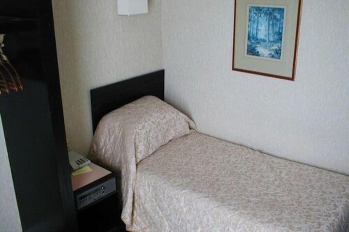 Photo 6