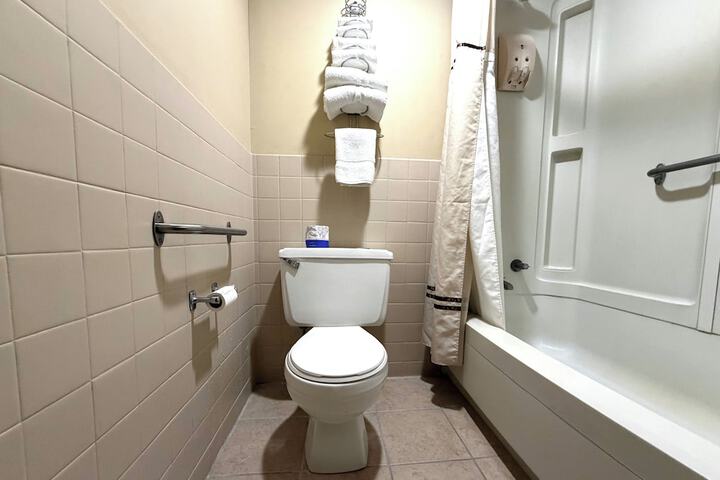 Room 19 of 27
