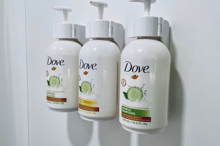 Bathroom amenities