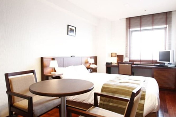 Room 25 of 129