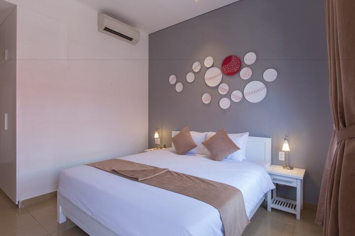 Room 17 of 53