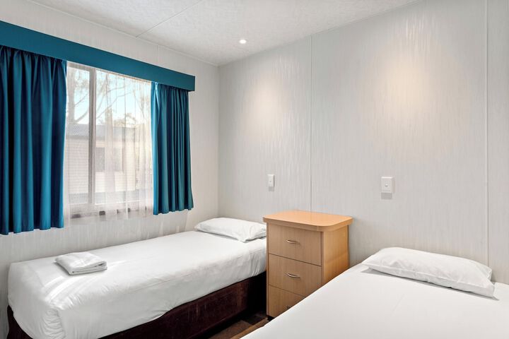 Room 15 of 150