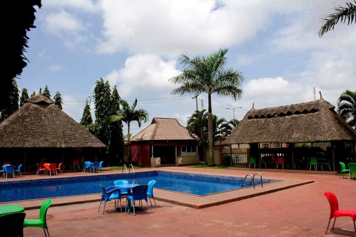 Pool 54 of 81