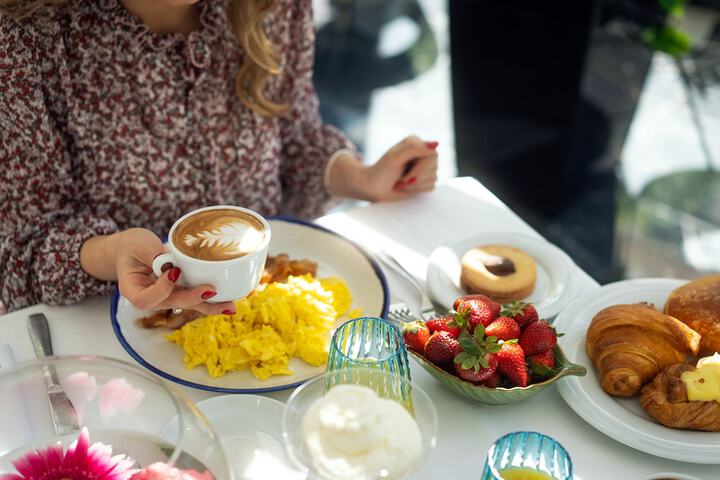 Breakfast/Coffee Service 103 of 147