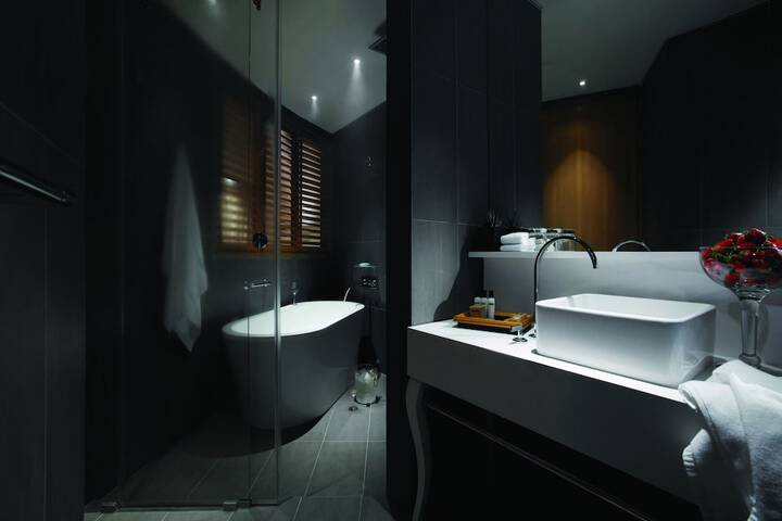 Bath Interior