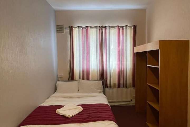 Room 7 of 22