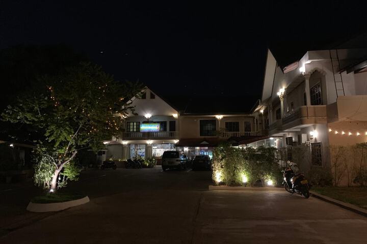 Hotel 51 of 61