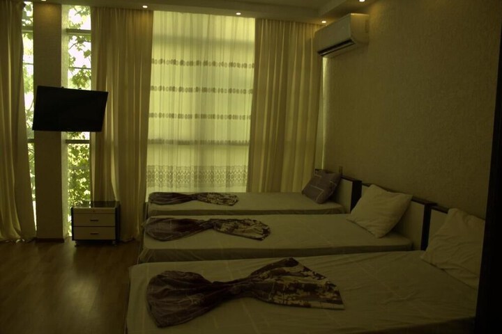 Room 9 of 54