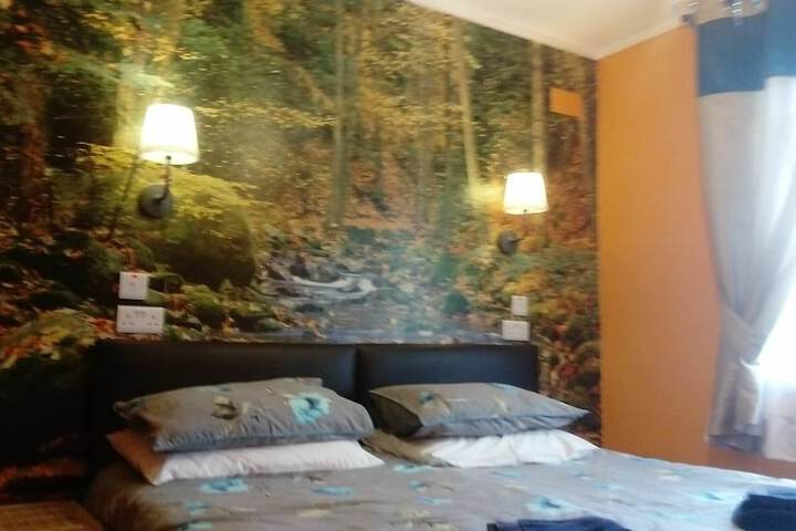 Room 3 of 46