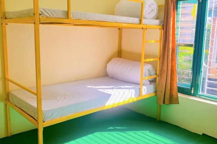 Room 13 of 43