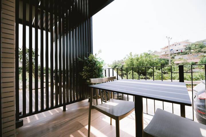 Terrace/Patio 63 of 91