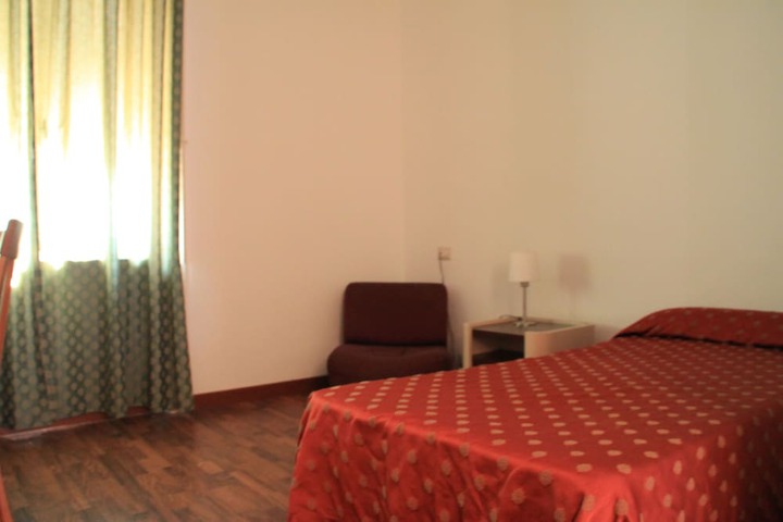 Room 7 of 17
