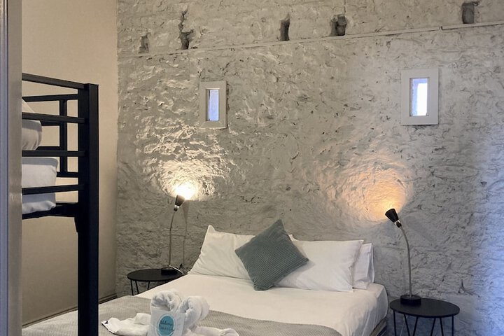 Room 63 of 243