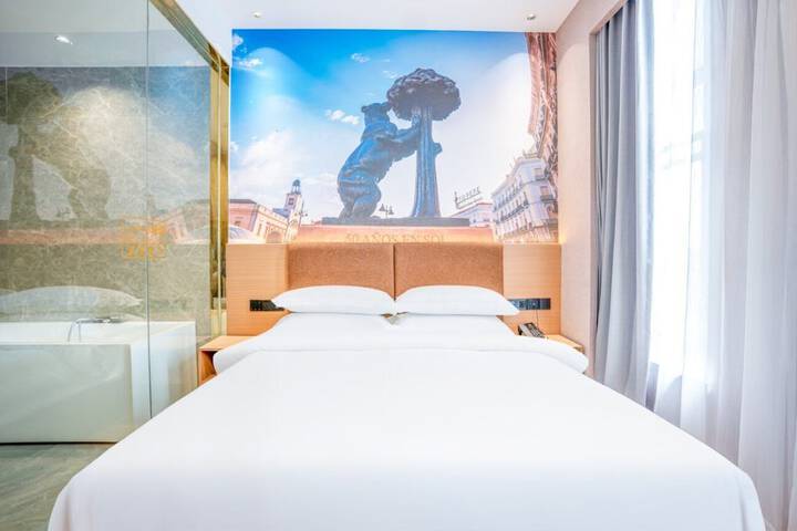 Room 56 of 84