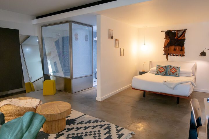 Room 20 of 52