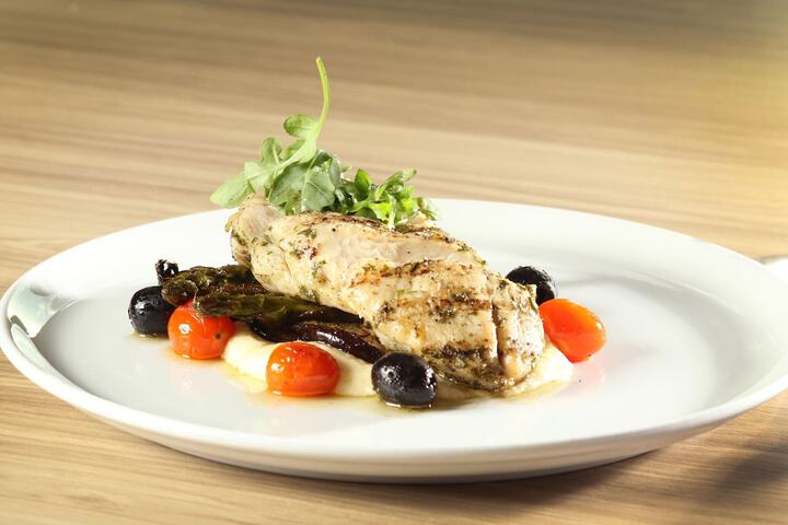 Dining 64 of 81