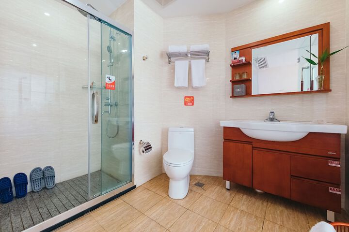 Room 79 of 107