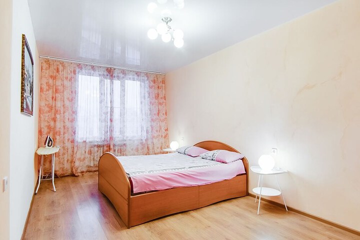 Room 21 of 172