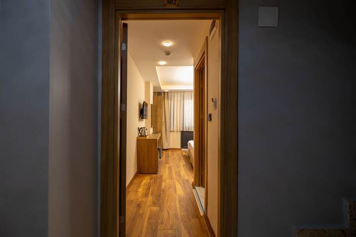 Room 14 of 59
