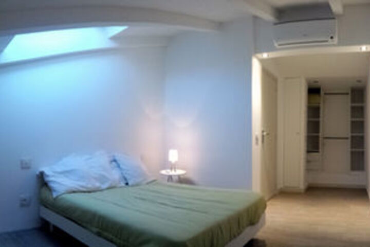 Room 30 of 71