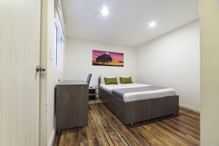 Room 2 of 12