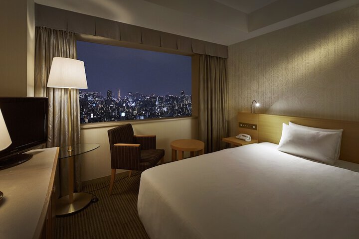 Room 30 of 117