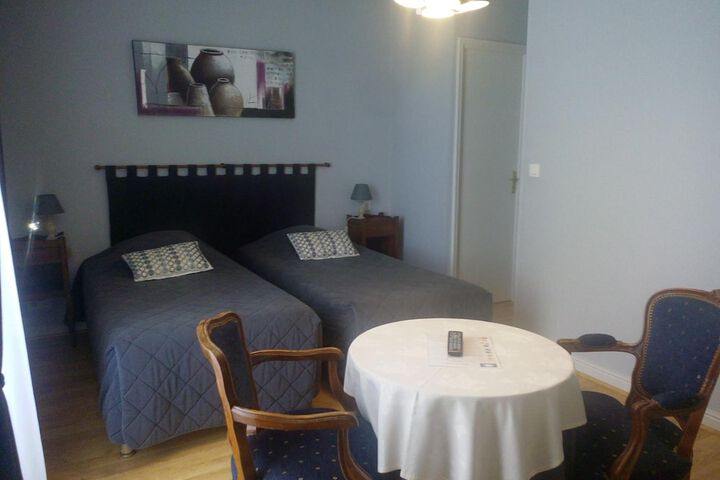 Room 15 of 60