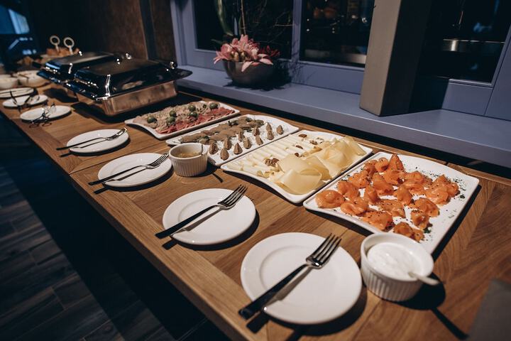 Dining 99 of 112