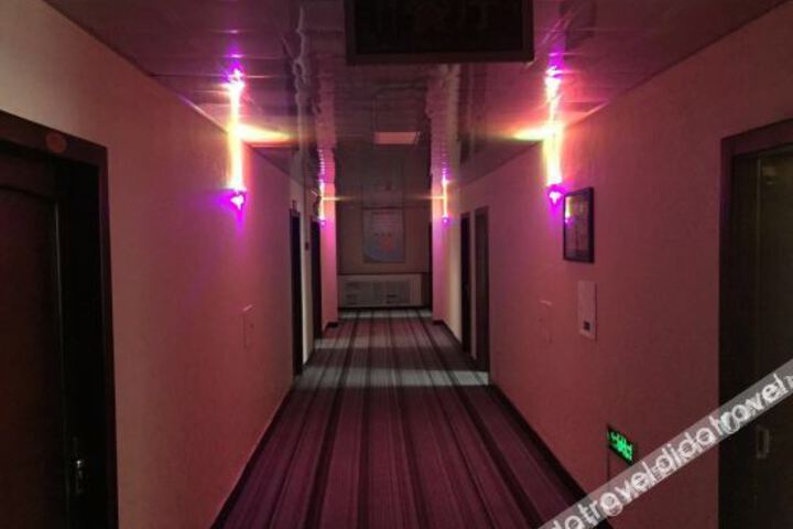 Hotel Interior 3 of 16