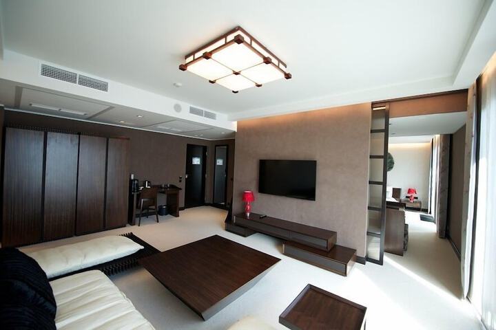 Room 18 of 56