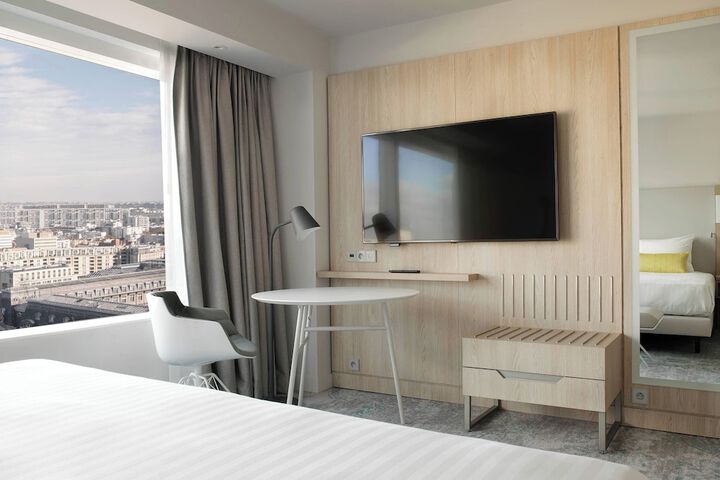 Room 25 of 89