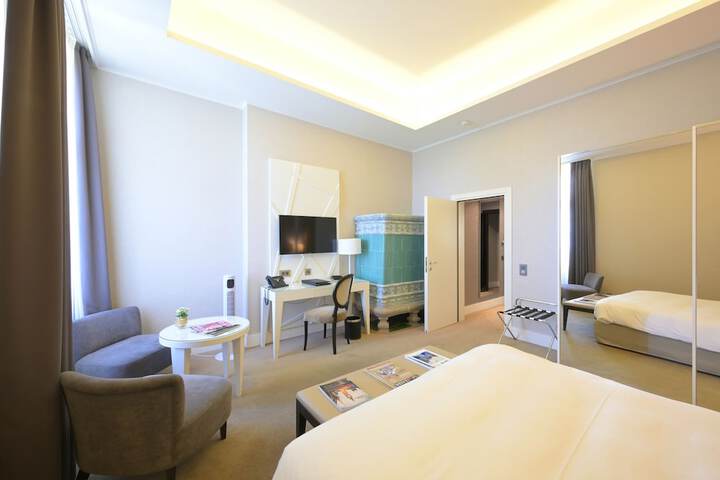 Room 14 of 41