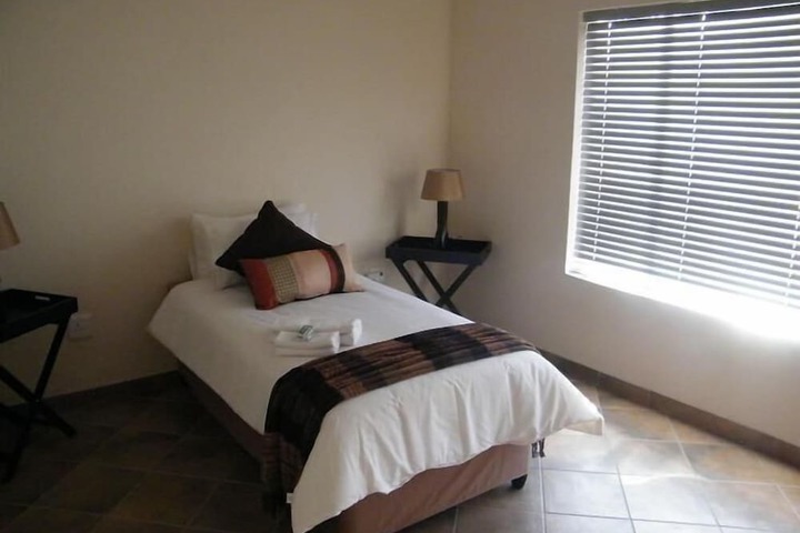 Room 3 of 46