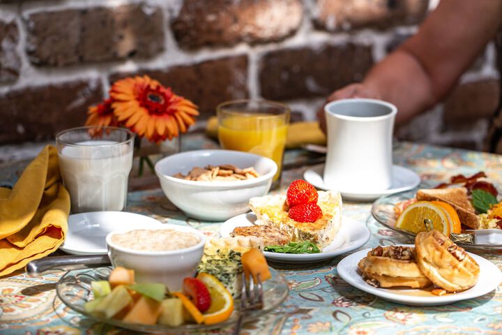 Breakfast meal