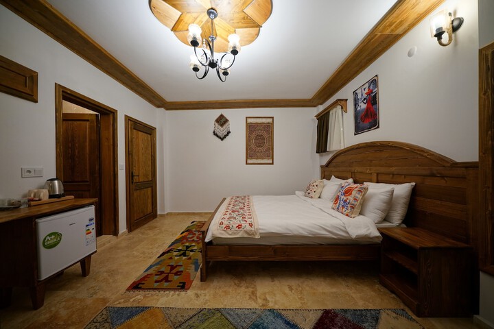 Room 18 of 51