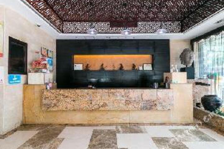 Elan Hotel(Wuyi Wenquan Road store)