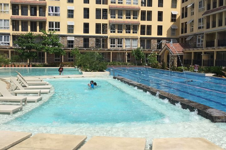 Pool 14 of 19