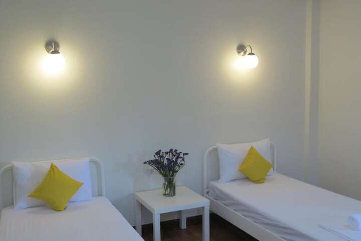 Room 18 of 59