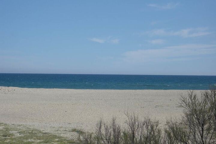 Beach 32 of 40