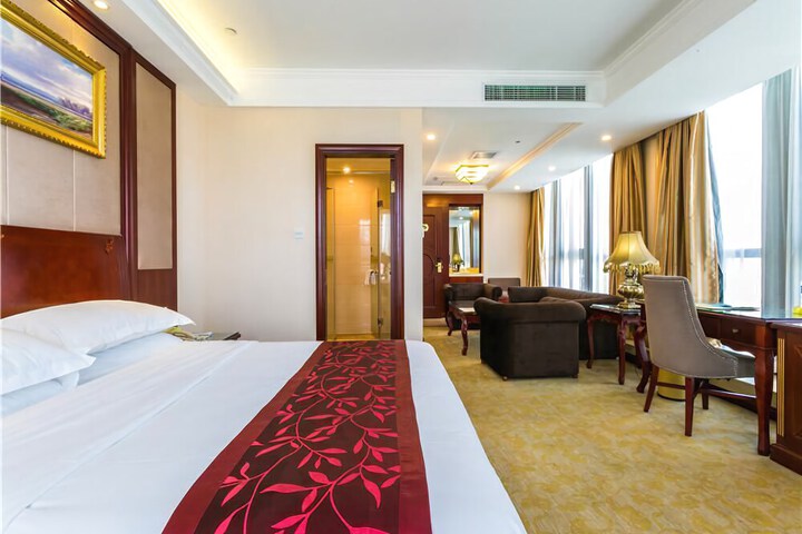 Vienna Hotel Hongqiao Airport Wanda Plaza
