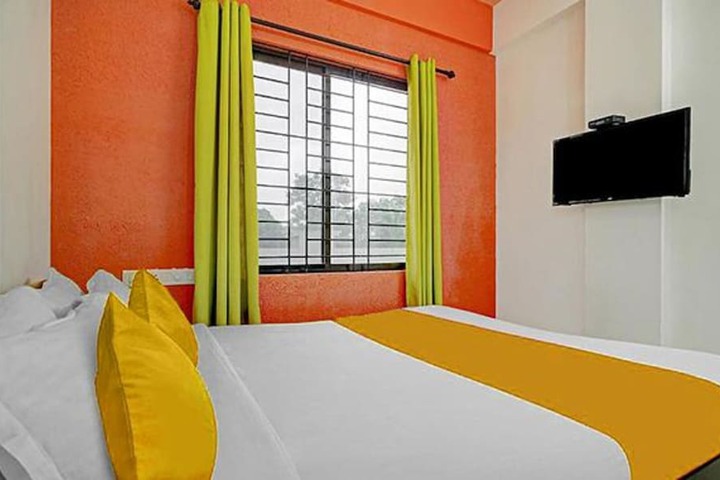Room 15 of 22