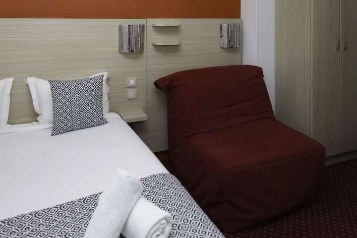 Room 18 of 52