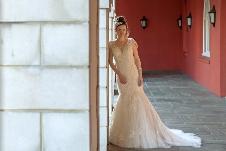 Ballroom/Hall 108 of 118